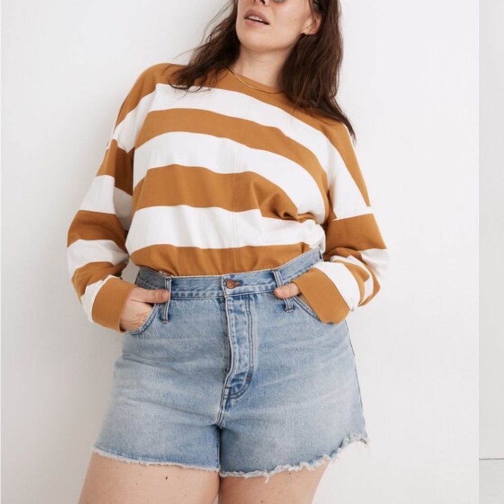 Madewell Relaxed Denim Shorts in Cedarcroft Wash